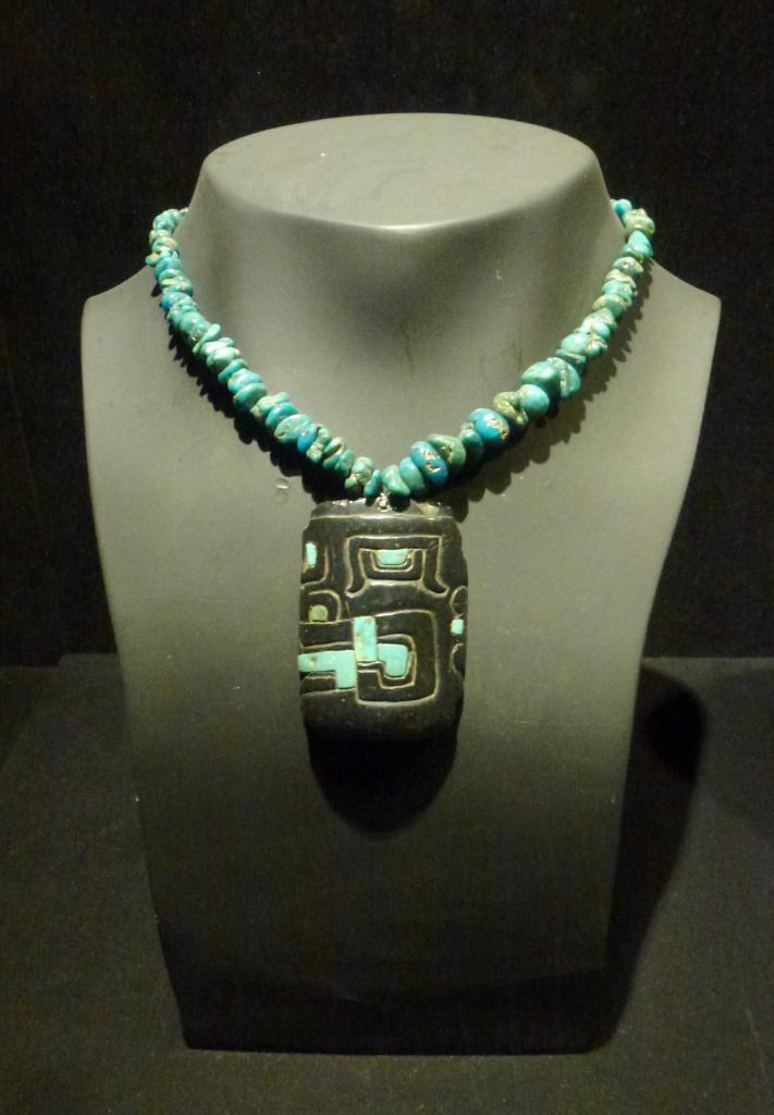 Collier Inca, Pérou
